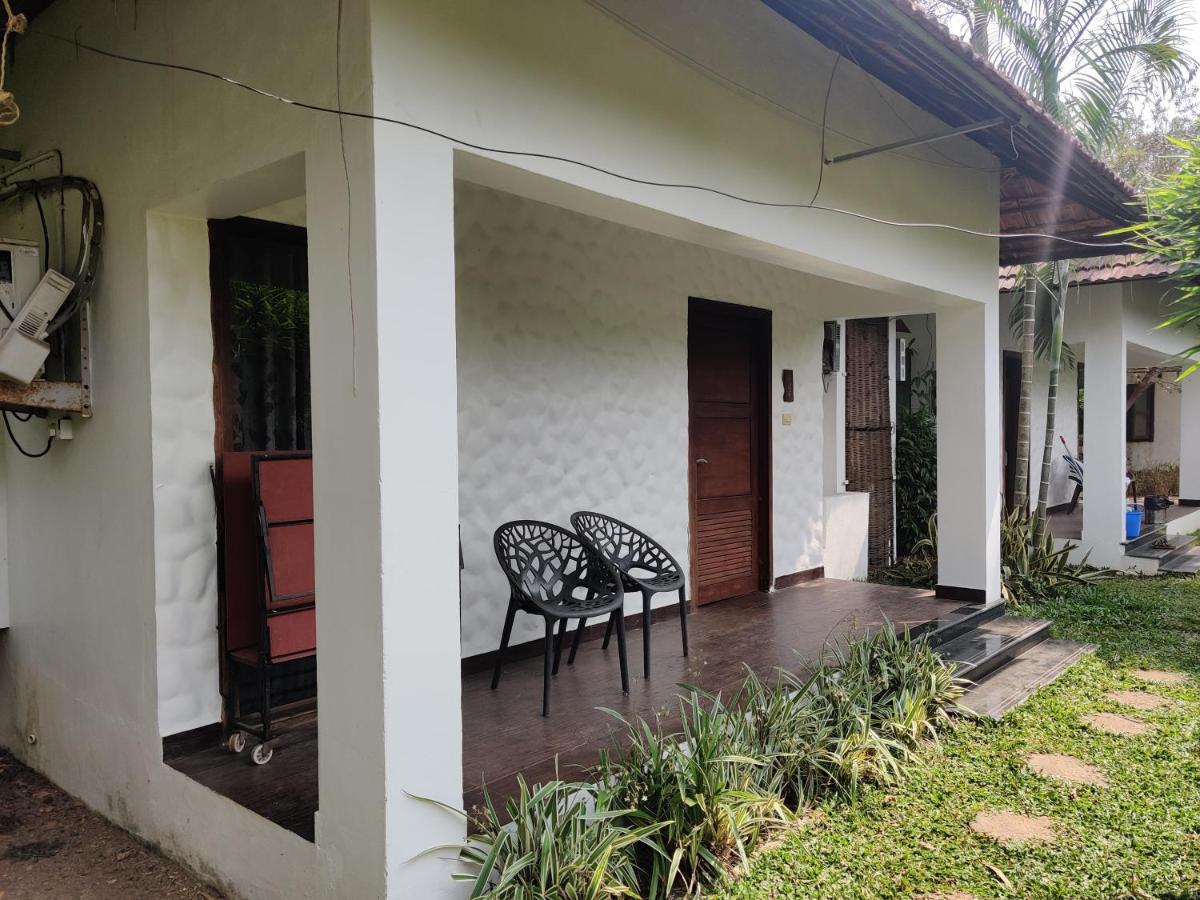 Deshadan Backwater Resort - The best sunrise view Alappuzha Exterior foto