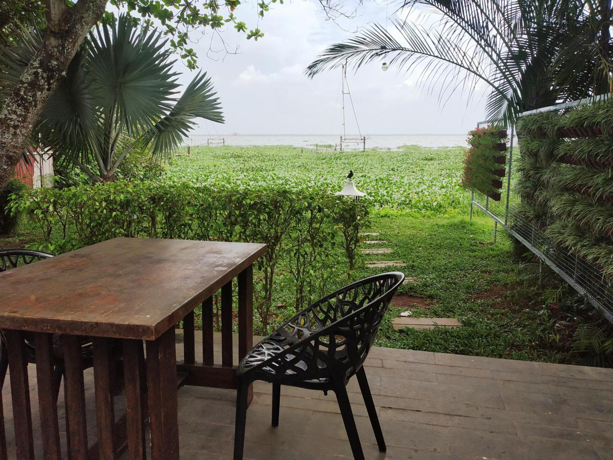 Deshadan Backwater Resort - The best sunrise view Alappuzha Exterior foto