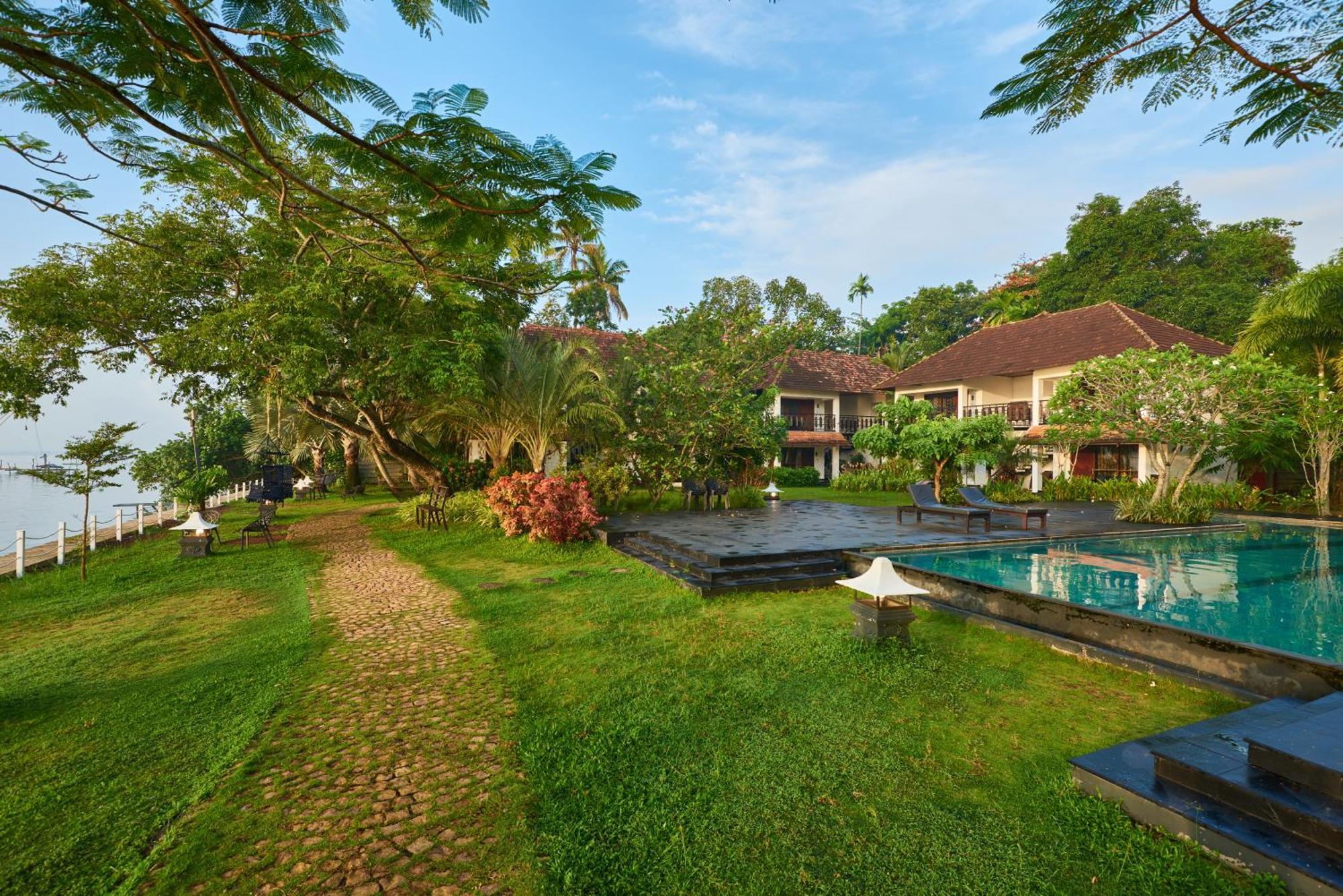 Deshadan Backwater Resort - The best sunrise view Alappuzha Exterior foto